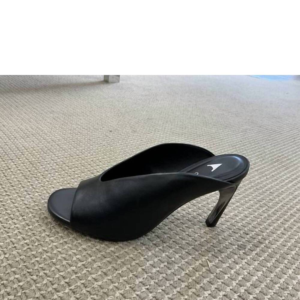 NEW CARRANO women's melanya heels in black